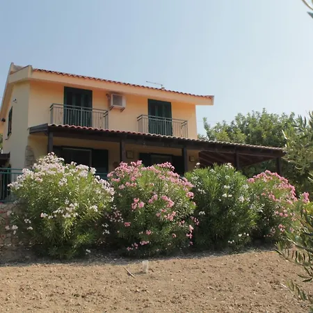 Il Carrubo Villa