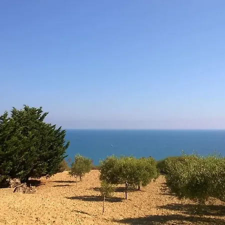 Il Carrubo 别墅 利卡塔